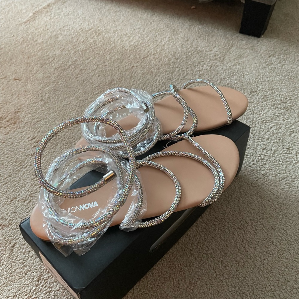 Sandals - Picture 2 of 2